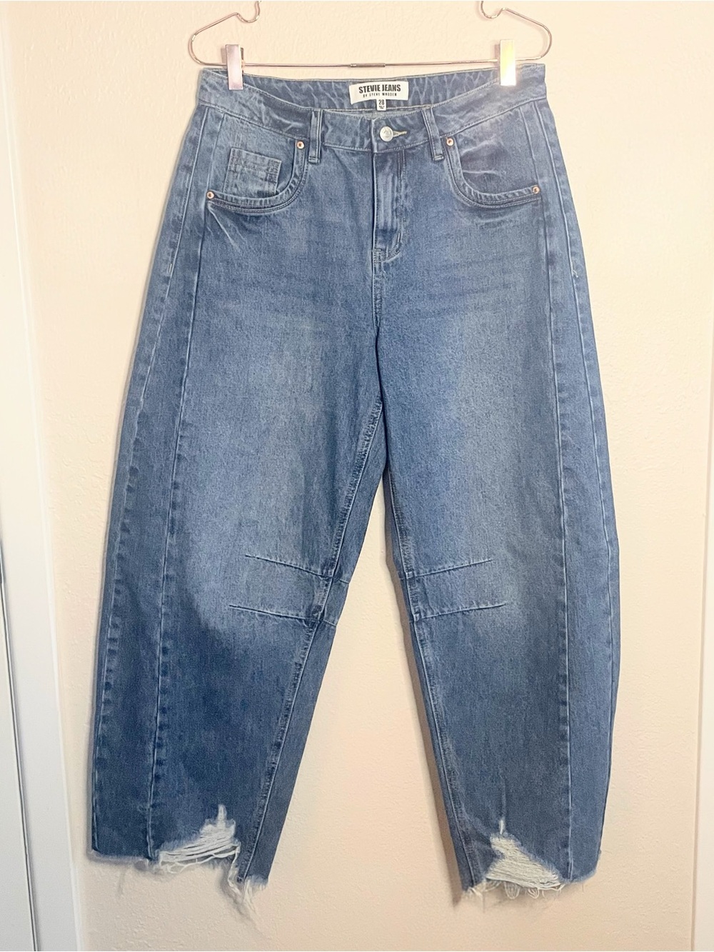 Stevie Jeans Steve Madden High Rise Barrel Jeans Distressed 28